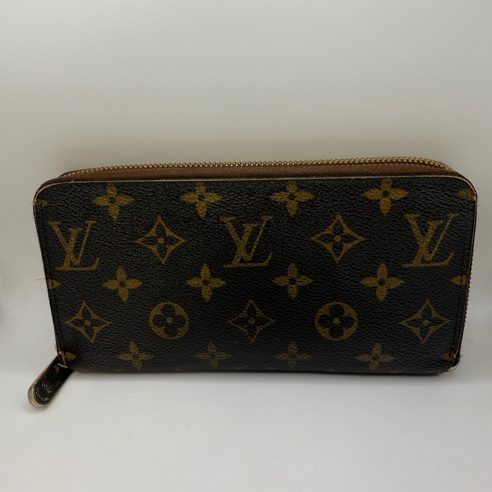 Louis Vuitton Monogram Zippy SP3067